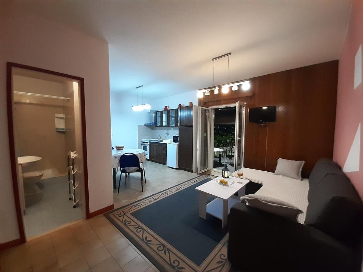 Apartments Cebalo - Ekonomija Korčula Buitenkant foto